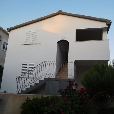 Vila Maria Nin Exterior photo